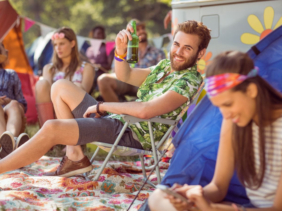 Jak przygotować się na letni sezon festiwali jazzowych w Warszawie