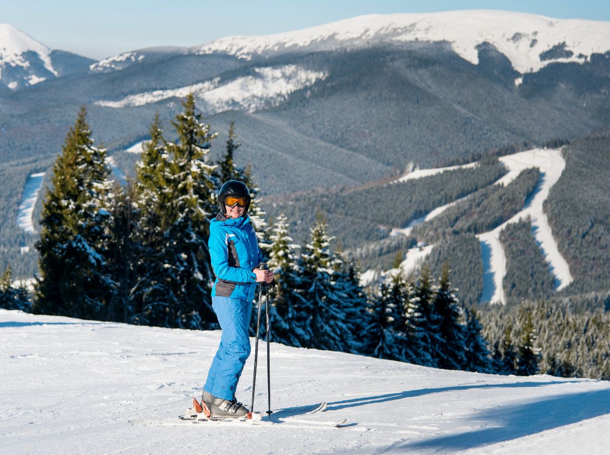Jak wybrać trasę i zacząć jazdę na snowboardzie zimą