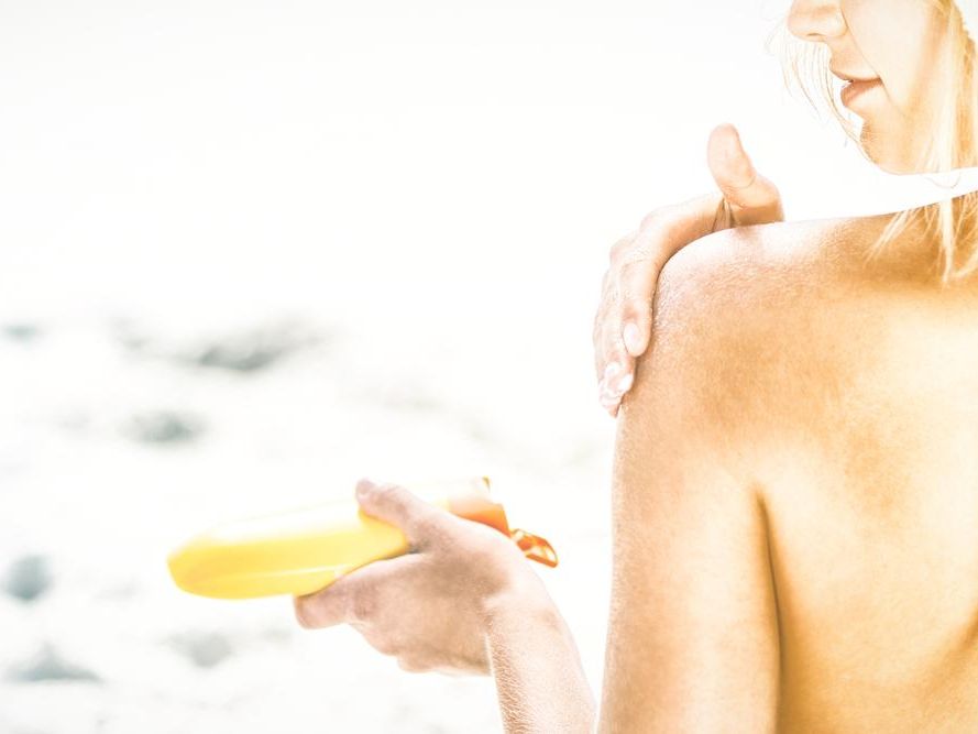 Jak letnie rytuały pielęgnacyjne podkreślają naturalny blask skóry podczas festiwali w Warszawie